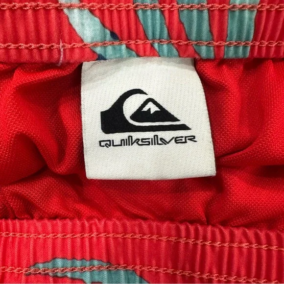 Quiksilver Boys Red Floral “Everyday Mix Volleyball” Swim Trunks Size Large 14 - Picture 8 of 12